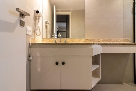 Apartamento para alugar com 42m², 1 quarto e 1 vaga Apartamento para alugar com 42m², 1 quarto e 1 vagaBanheiro