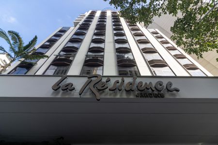 Apartamento para alugar com 42m², 1 quarto e 1 vaga Apartamento para alugar com 42m², 1 quarto e 1 vagaFachada