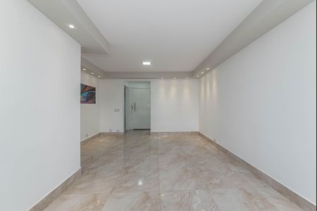 Apartamento à venda com 74m², 2 quartos e 1 vagaSala