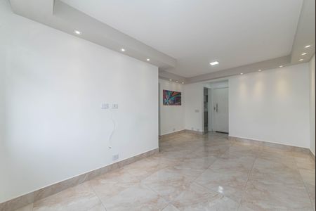 Apartamento à venda com 74m², 2 quartos e 1 vagaSala