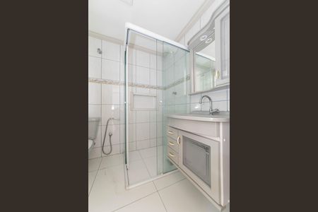 Apartamento à venda com 74m², 2 quartos e 1 vagaBanheiro Social