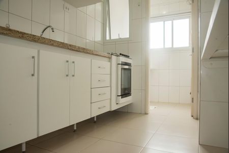 Apartamento à venda com 70m², 2 quartos e 2 vagasCozinha
