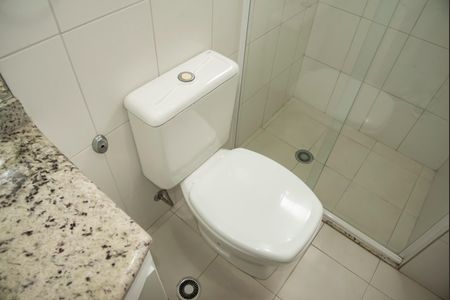 Apartamento à venda com 70m², 2 quartos e 2 vagasBanheiro Social