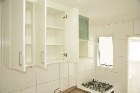 Apartamento à venda com 70m², 2 quartos e 2 vagasCozinha