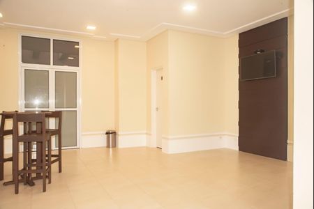 Apartamento à venda com 70m², 2 quartos e 2 vagasÁrea comum - Salão de festas