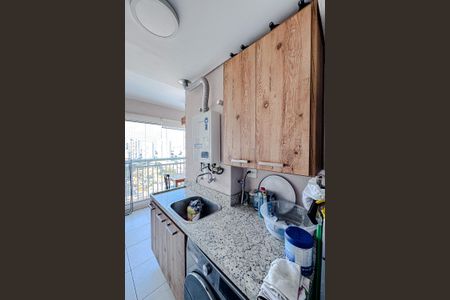 Apartamento à venda com 69m², 2 quartos e 1 vagaÁrea de Serviço