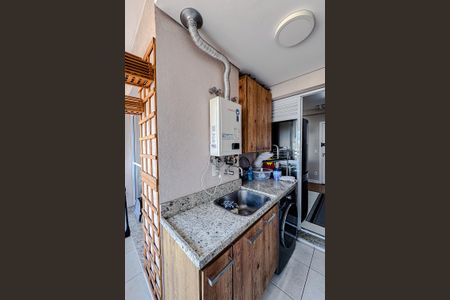 Apartamento à venda com 69m², 2 quartos e 1 vagaÁrea de Serviço