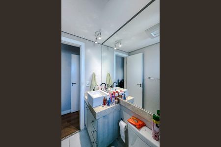 Apartamento à venda com 69m², 2 quartos e 1 vagaBanheiro da Suíte