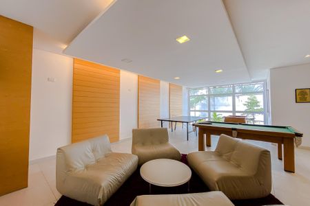 Apartamento à venda com 69m², 2 quartos e 1 vagaÁrea comum