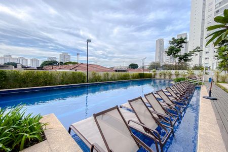 Apartamento à venda com 69m², 2 quartos e 1 vagaÁrea comum - Piscina