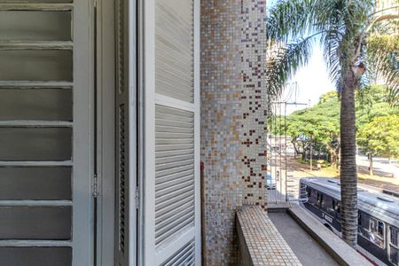 Apartamento à venda com 120m², 2 quartos e sem vagaVaranda do Quarto 2