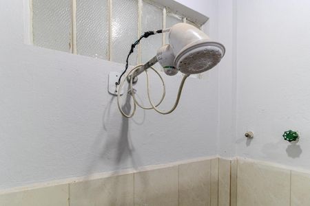 Apartamento à venda com 120m², 2 quartos e sem vagaBanheiro de Serviço