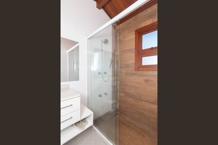 Casa de condomínio à venda com 214m², 3 quartos e 2 vagasBanheiro Suíte