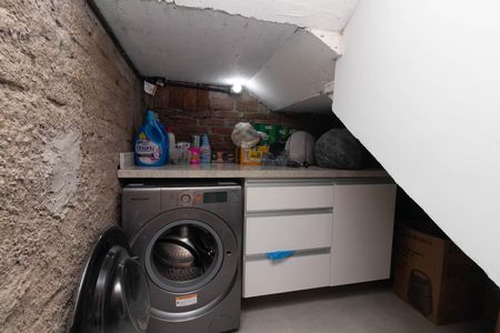 Casa de condomínio à venda com 214m², 3 quartos e 2 vagasÁrea de Serviço