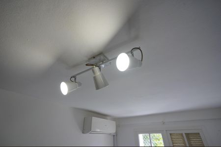 Sala de apartamento à venda com 2 quartos, 52m² em Jardim Botânico, Porto Alegre