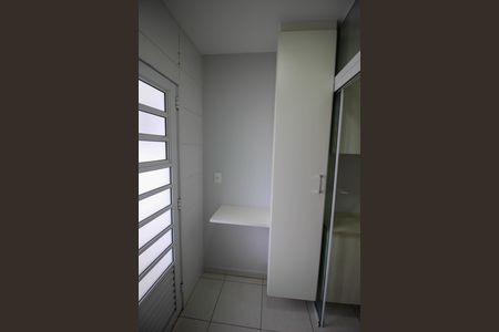 Área de serviço de apartamento para alugar com 3 quartos, 90m² em Além Ponte, Sorocaba