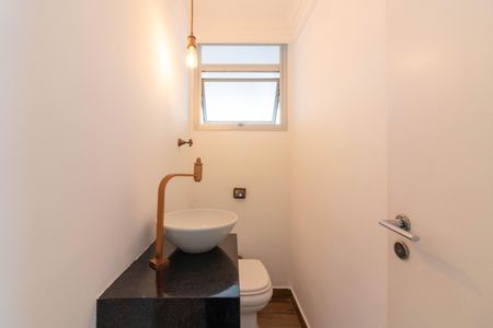 Apartamento à venda com 148m², 3 quartos e 2 vagasLavabo