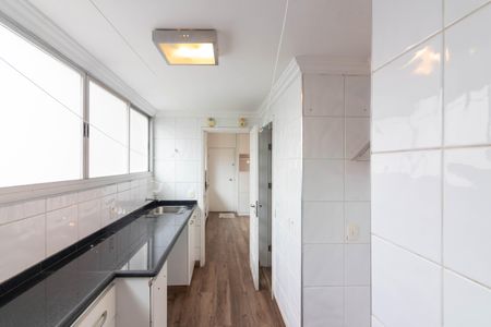 Apartamento à venda com 148m², 3 quartos e 2 vagasÁrea de Serviço