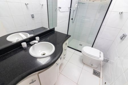 Apartamento à venda com 148m², 3 quartos e 2 vagasBanheiro