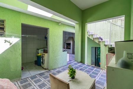 Casa para alugar com 150m², 4 quartos e 2 vagas Casa para alugar com 150m², 4 quartos e 2 vagasÁrea comum