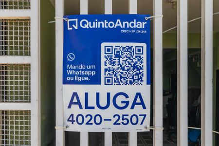 Casa para alugar com 150m², 4 quartos e 2 vagas Casa para alugar com 150m², 4 quartos e 2 vagasPlaca