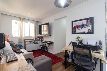 Sala de apartamento para alugar com 2 quartos, 41m² em Cambuci, São Paulo