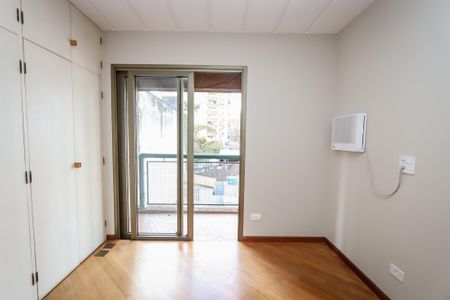 Apartamento para alugar com 253m², 4 quartos e 3 vagas Apartamento para alugar com 253m², 4 quartos e 3 vagasSuíte 2