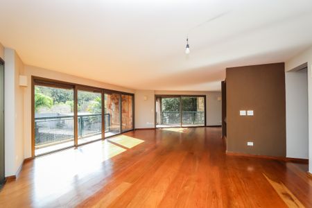 Sala de apartamento para alugar com 4 quartos, 253m² em Paineiras do Morumbi, São Paulo