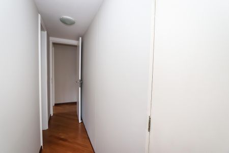 Apartamento para alugar com 253m², 4 quartos e 3 vagas Apartamento para alugar com 253m², 4 quartos e 3 vagasSuíte 2