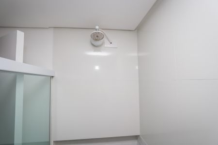 Apartamento para alugar com 253m², 4 quartos e 3 vagas Apartamento para alugar com 253m², 4 quartos e 3 vagasBanheiro da Suíte 2