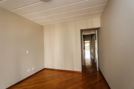 Apartamento para alugar com 253m², 4 quartos e 3 vagas Apartamento para alugar com 253m², 4 quartos e 3 vagasSuíte 3