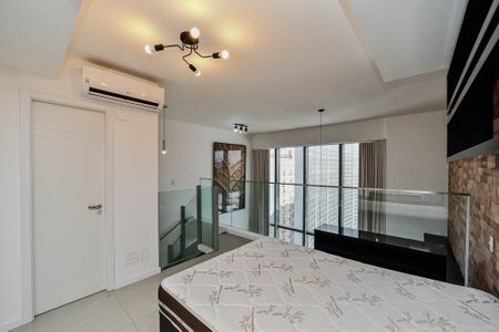 Suíte de apartamento à venda com 1 quarto, 80m² em Chácara das Pedras, Porto Alegre