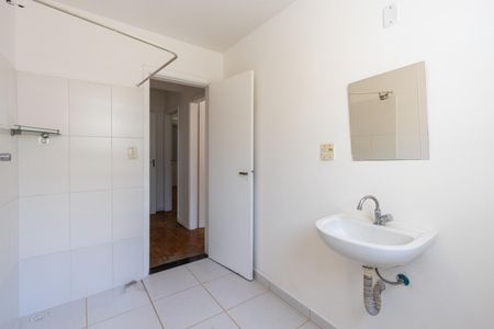 Apartamento para alugar com 86m², 2 quartos e sem vagaBanheiro
