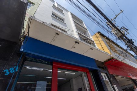 Apartamento para alugar com 86m², 2 quartos e sem vagaFachada