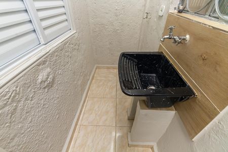 Casa para alugar com 70m², 1 quarto e sem vagaLavanderia