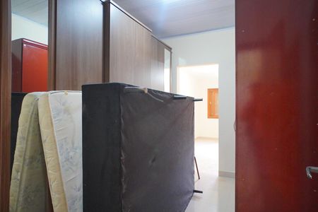 Casa para alugar com 165m², 2 quartos e 1 vaga Casa para alugar com 165m², 2 quartos e 1 vagaCloset