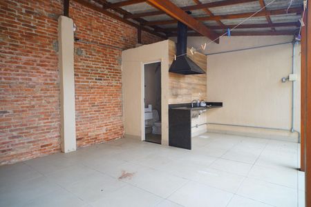 Casa para alugar com 165m², 2 quartos e 1 vaga Casa para alugar com 165m², 2 quartos e 1 vagaChurrasqueira
