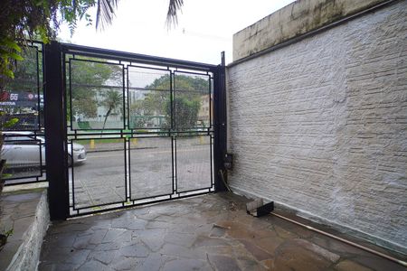 Casa para alugar com 165m², 2 quartos e 1 vaga Casa para alugar com 165m², 2 quartos e 1 vagaGaragem