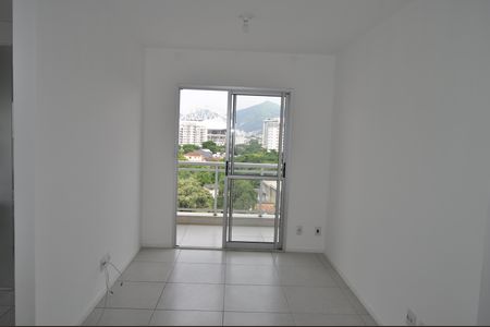 Apartamento para alugar com 2 quartos, 62m² em Todos Os Santos, Rio de Janeiro