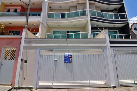 Casa para alugar com 237m², 3 quartos e 5 vagasFachada 