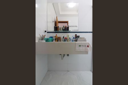 Casa para alugar com 237m², 3 quartos e 5 vagasSuíte 3 Banheiro 