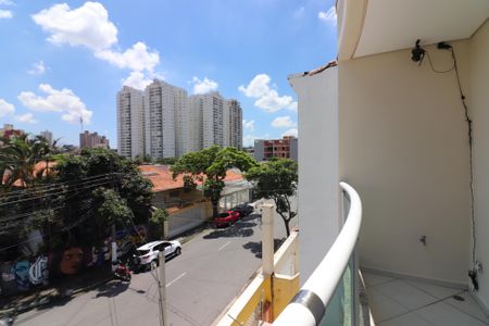 Casa para alugar com 237m², 3 quartos e 5 vagasSuíte 1 Sacada 