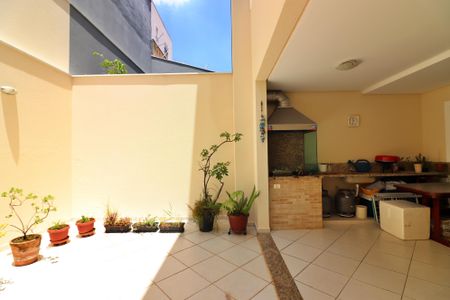 Casa para alugar com 237m², 3 quartos e 5 vagasQuintal e Espaço Gourmet 