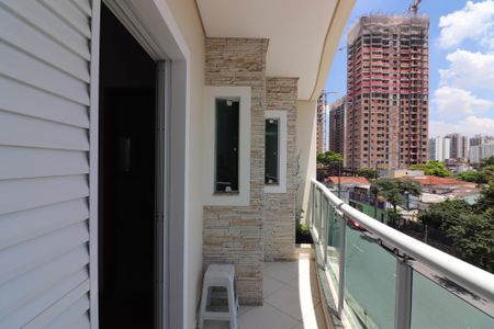 Casa para alugar com 237m², 3 quartos e 5 vagasSuíte 1 Sacada 