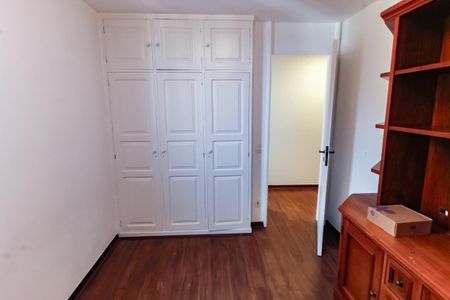 Apartamento para alugar com 117m², 3 quartos e 2 vagas Apartamento para alugar com 117m², 3 quartos e 2 vagasQuarto 2 - Armários