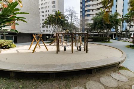 Apartamento para alugar com 117m², 3 quartos e 2 vagas Apartamento para alugar com 117m², 3 quartos e 2 vagasÁrea comum - Playground