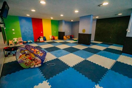 Apartamento para alugar com 117m², 3 quartos e 2 vagas Apartamento para alugar com 117m², 3 quartos e 2 vagasÁrea comum - Brinquedoteca