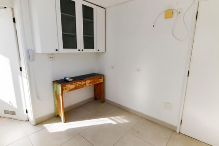 Apartamento para alugar com 117m², 3 quartos e 2 vagas Apartamento para alugar com 117m², 3 quartos e 2 vagasCozinha