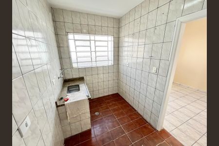 Casa à venda com 148m², 2 quartos e 2 vagas Casa à venda com 148m², 2 quartos e 2 vagasCozinha