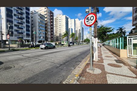 Apartamento para alugar com 110m², 3 quartos e 1 vaga Apartamento para alugar com 110m², 3 quartos e 1 vagaVista da Rua